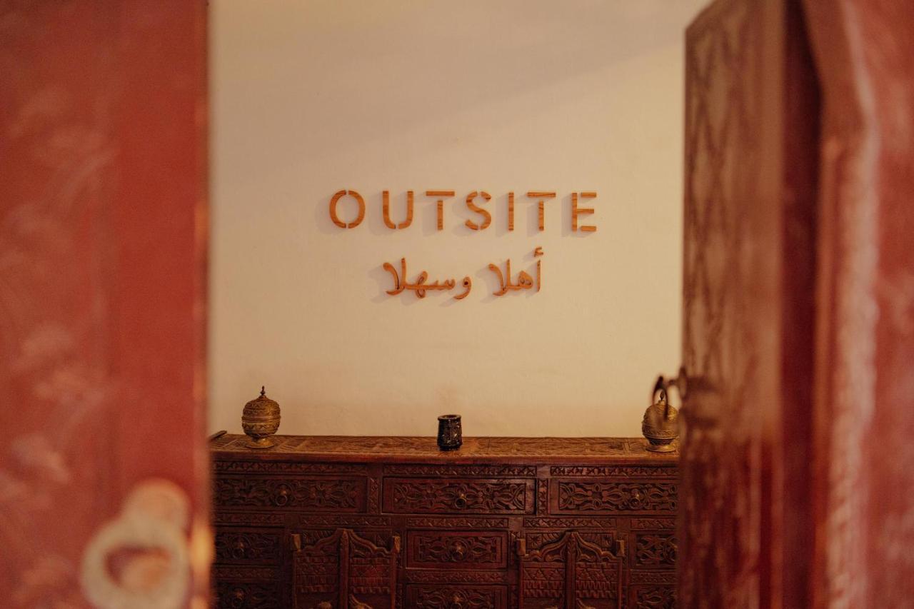Outsite