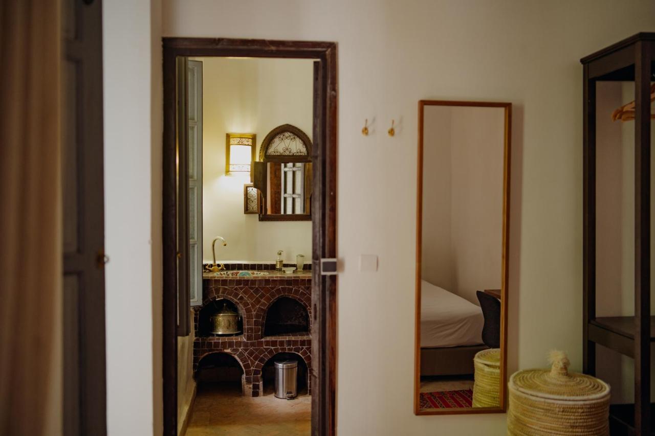Riad Outsite