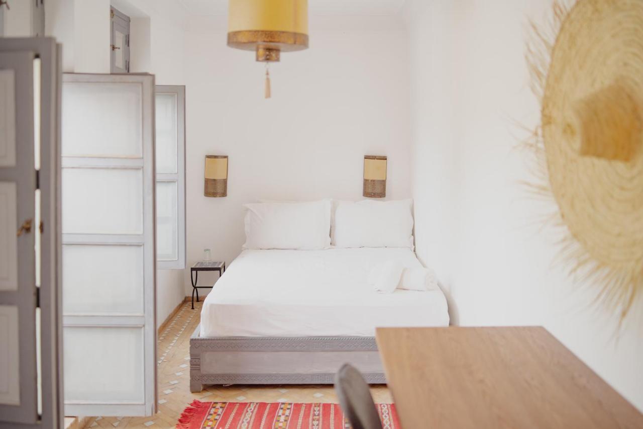 Riad Outsite