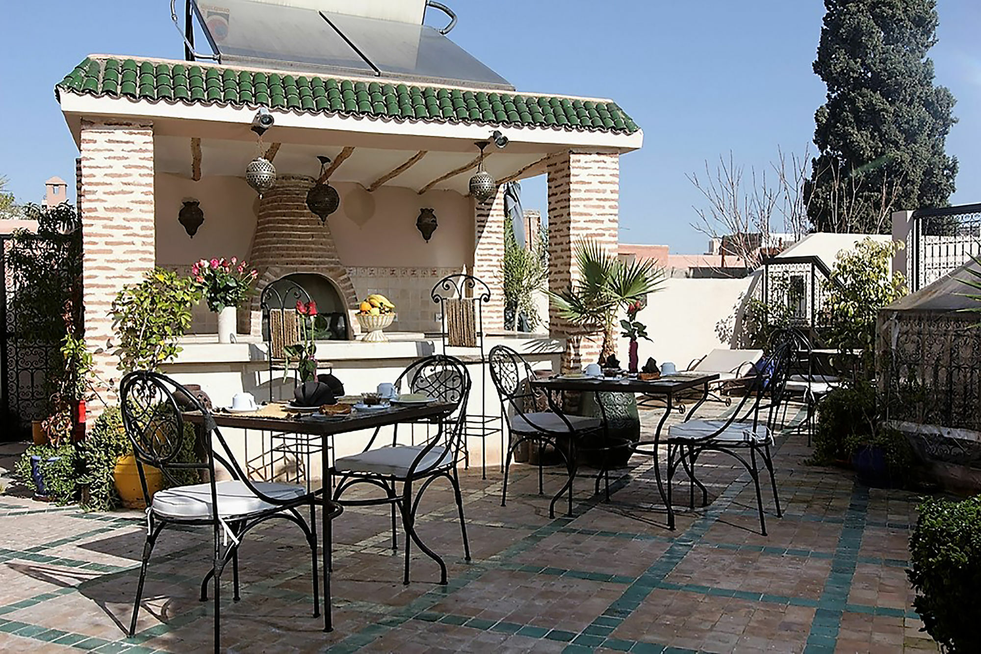 Outsite Riad 3*